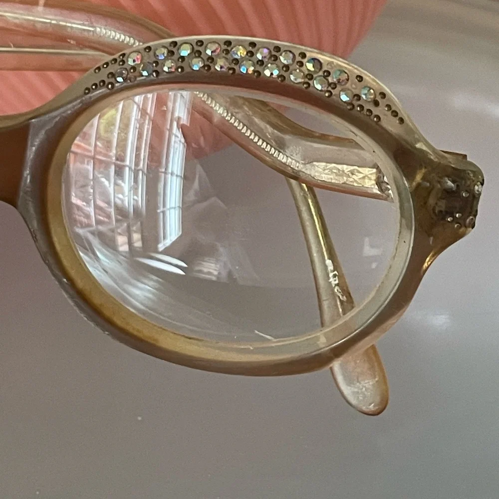 SOLD Vintage Tortoiseshell Cat-Eye Rhinestone Studded Eyeglasses❤️ - Picture 12 of 13